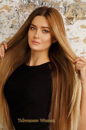 172854 - Alena Age: 35 - Ukraine