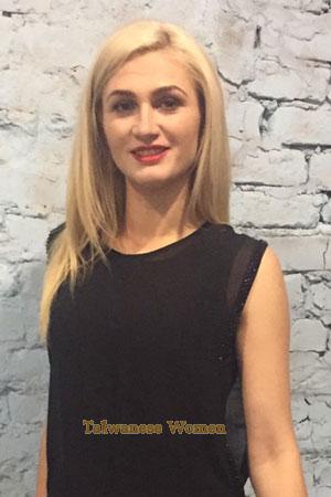 183388 - Oksana Age: 35 - Ukraine