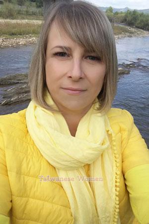 186069 - Elena Age: 51 - Ukraine