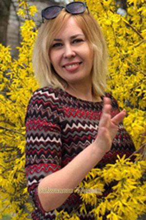 186604 - Veronica Age: 43 - Ukraine