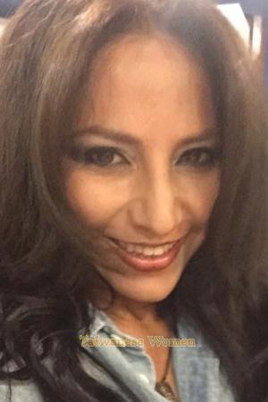 195156 - Emmy Age: 58 - Costa Rica