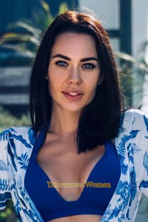 200515 - Vera Age: 32 - Ukraine