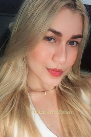 212146 - Valeria Age: 23 - Colombia