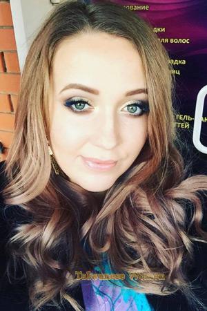 212225 - Karina Age: 33 - Russia