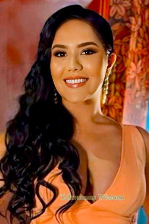 221971 - Laura Age: 32 - Colombia