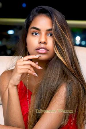 224707 - Jibelys Age: 18 - Colombia