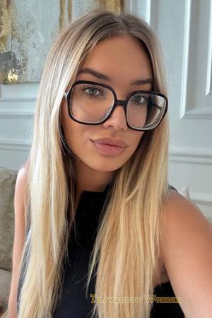 226611 - Diana Age: 22 - Ukraine