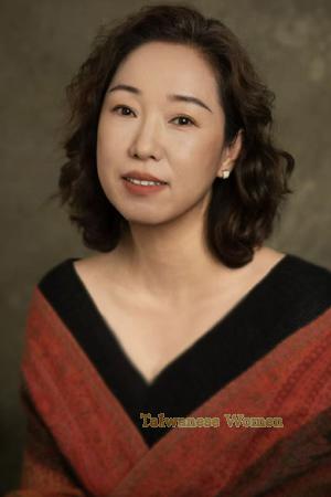 226759 - Aruna Age: 48 - Japan