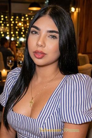 227797 - Estefani Age: 25 - Colombia