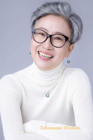 227849 - Fan Age: 51 - China